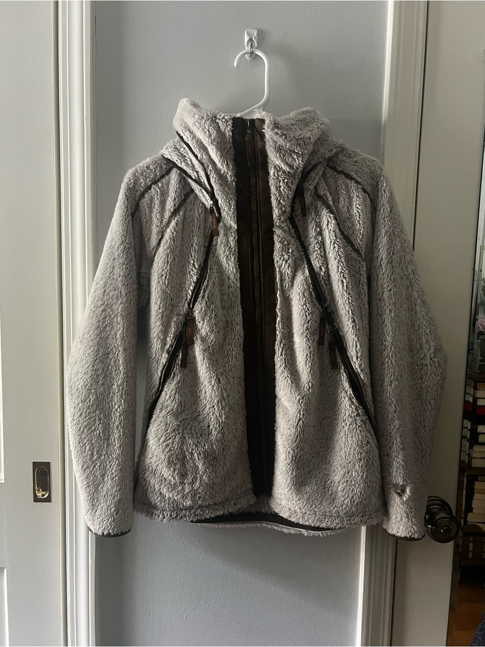 Kuhl Kids Plush Puffer Jacket in Light Gray